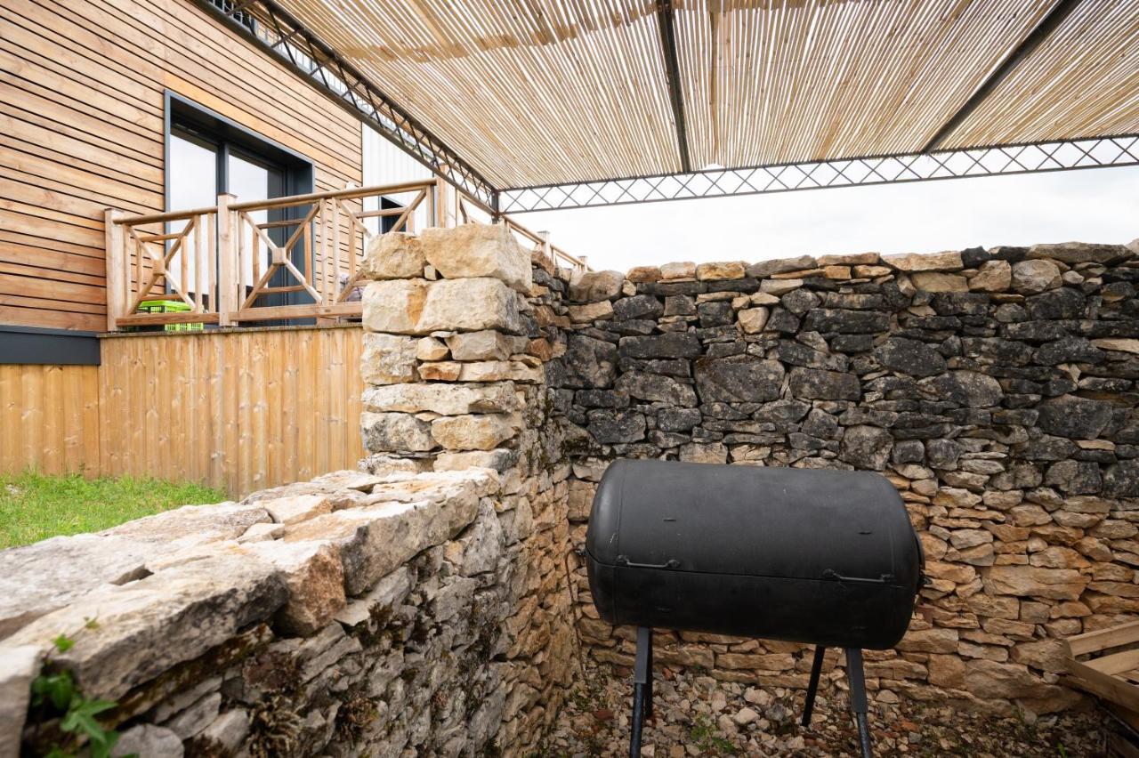 Lot En Dock 3 Atypiques Et Ecologiques En Vallee De La Dordogne Apartment *