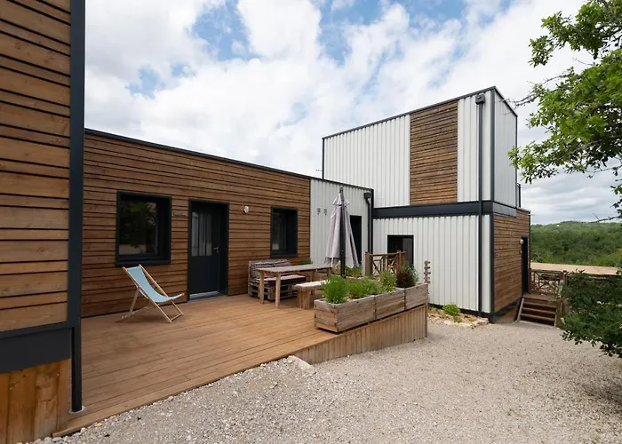 Lot En Dock 3 Logements Atypiques Et Ecologiques En Vallee De La Dordogne